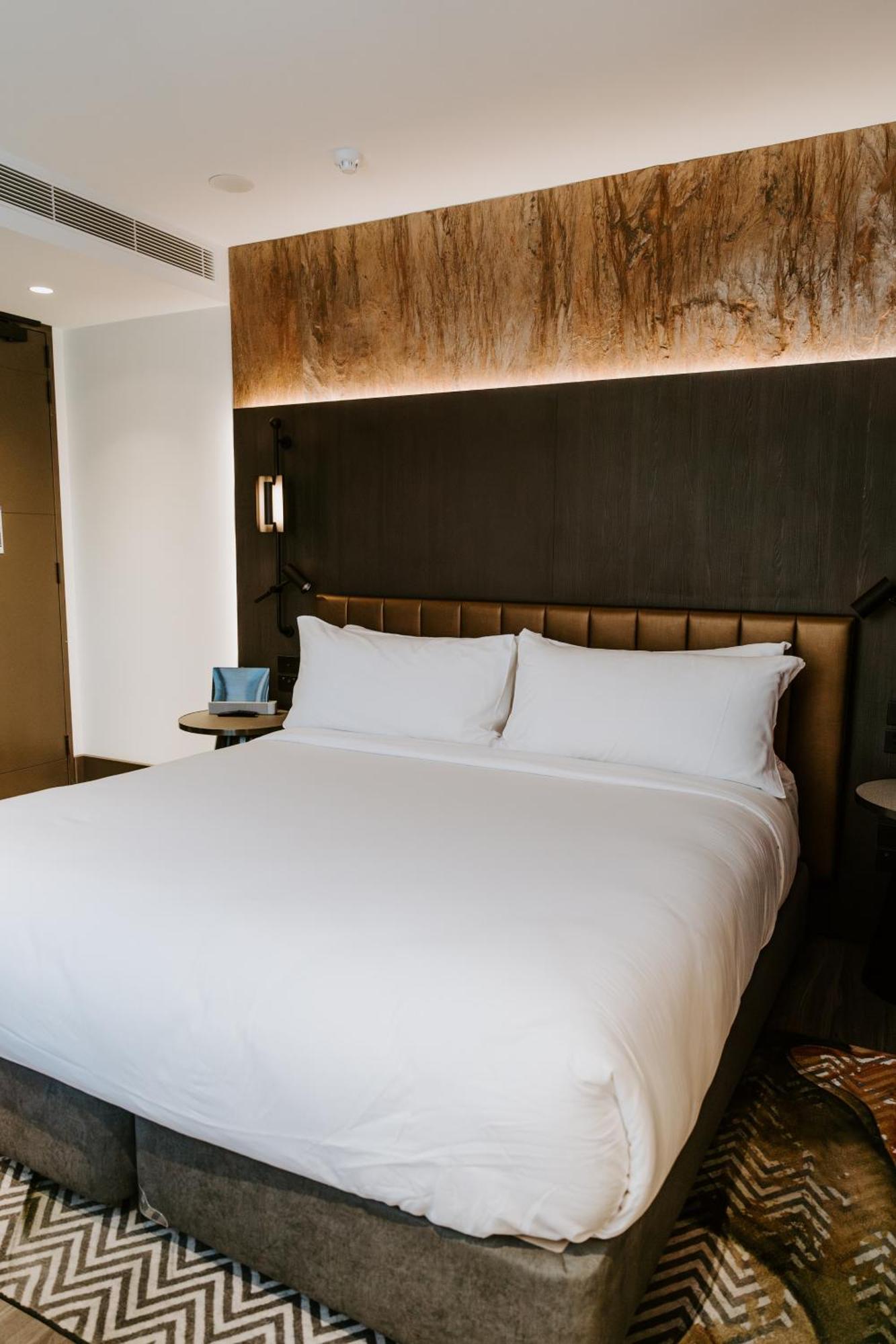 The Motley Hotel Richmond, Tapestry Collection By Hilton Melbourne Esterno foto