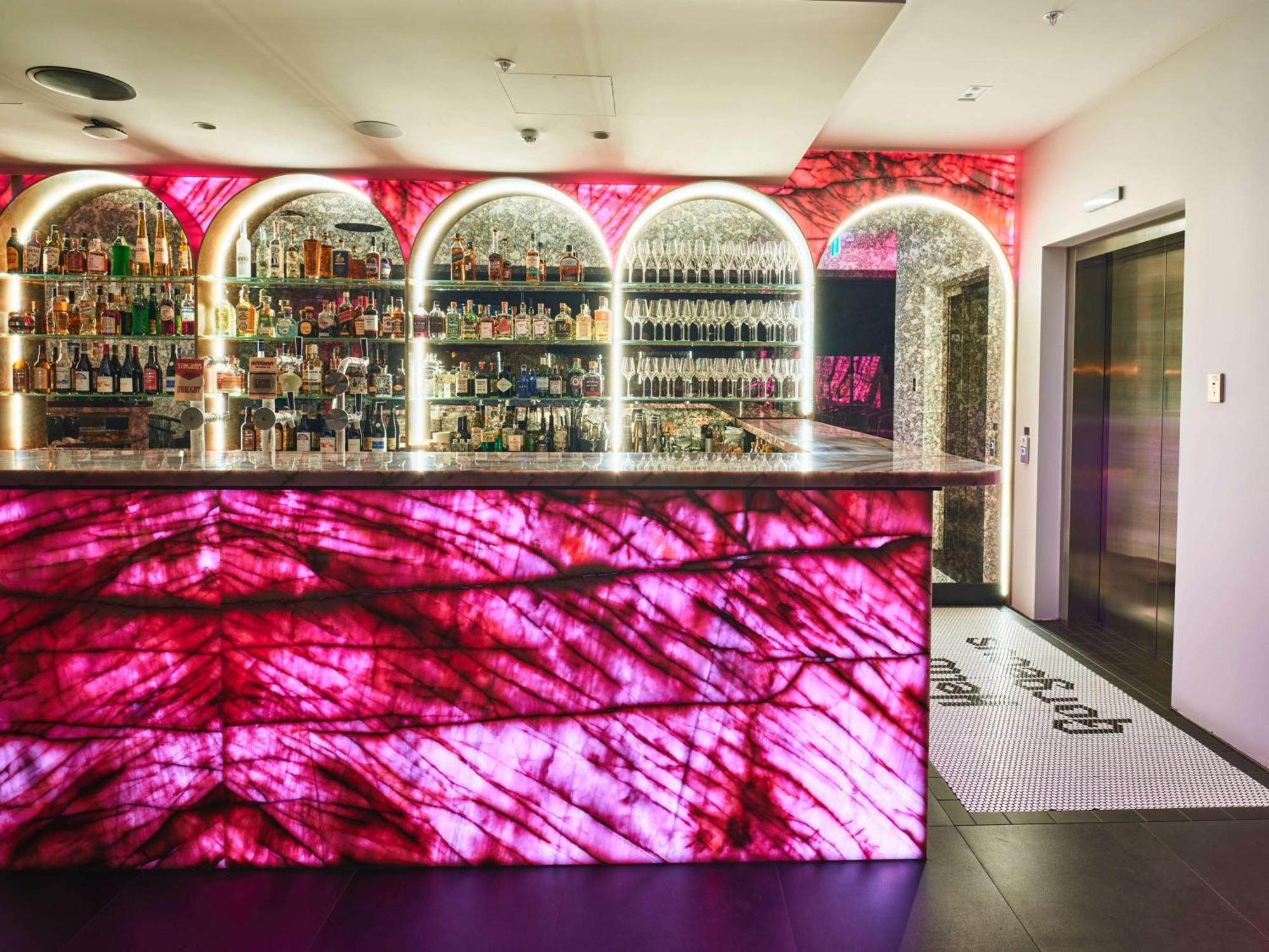 The Motley Hotel Richmond, Tapestry Collection By Hilton Melbourne Esterno foto